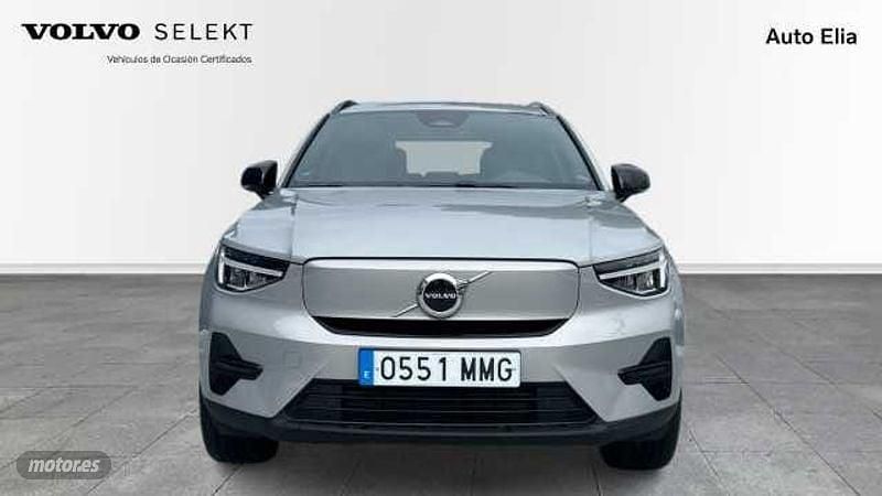 Usado Volvo XC40 Core 185 kW (252 CV) 2023 Plateado SUV
