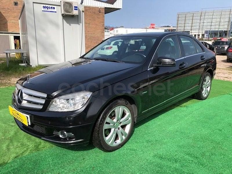 Usado Mercedes C220 Avantgarde 170 CV (125 kW) 2009 Negro Berlina