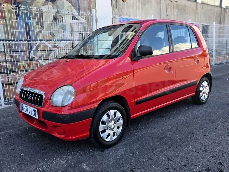 Usado Hyundai Atos GLS 55 CV (40 kW) 2000 Rojo Utilitario