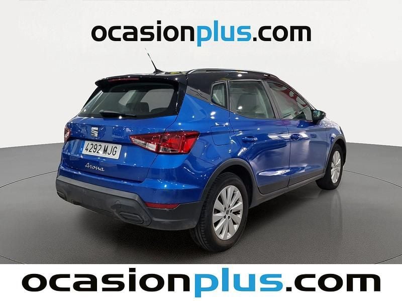 Usado Seat Arona Style 110 CV (80 kW) 2023 Azul SUV