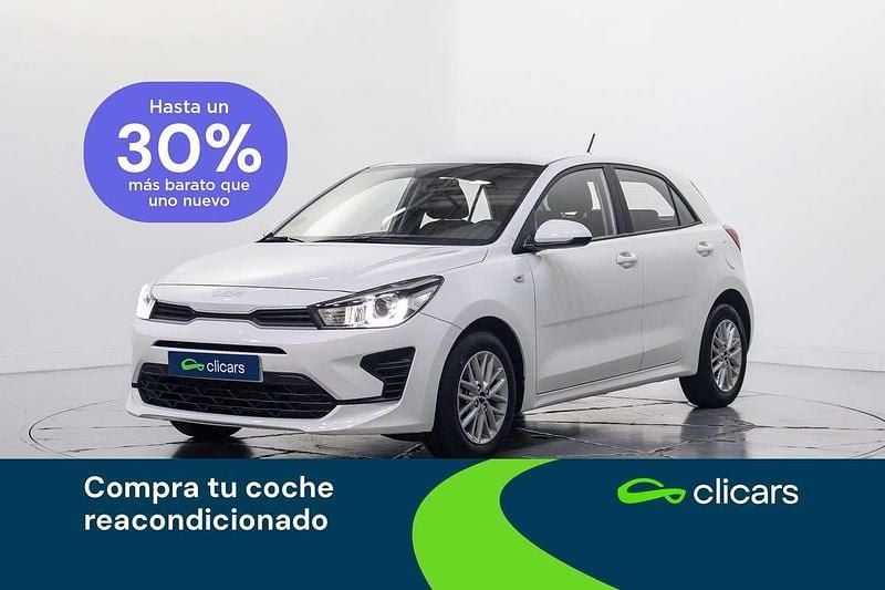 Usado Kia Rio 101 CV (74 kW) 2022 Blanco Utilitario