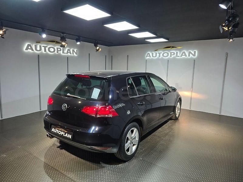 Usado VW Golf Advance 150 CV (110 kW) 2013 Negro Berlina