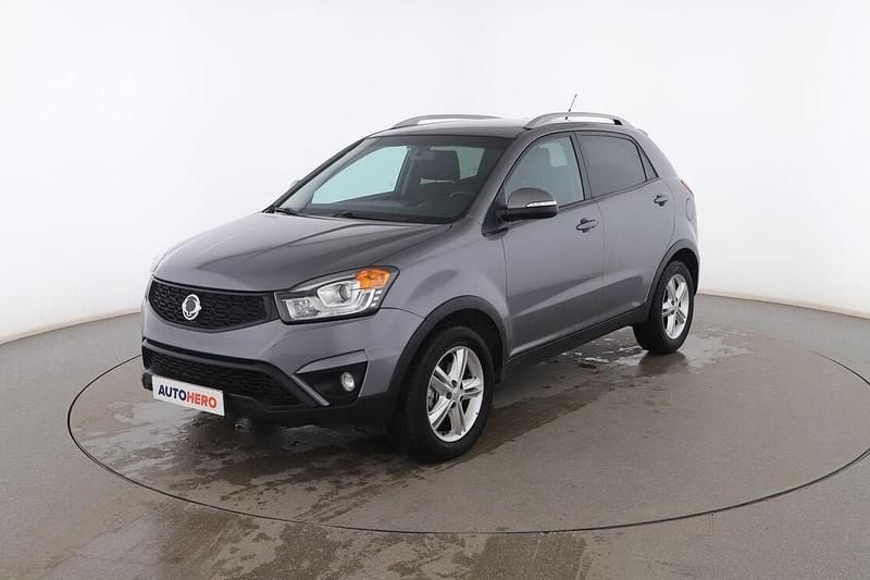 Gris Usado 2014 Ssangyong (KGM) Korando Limited SUV | 10.199 € (Precio justo) - Imagen 1/3