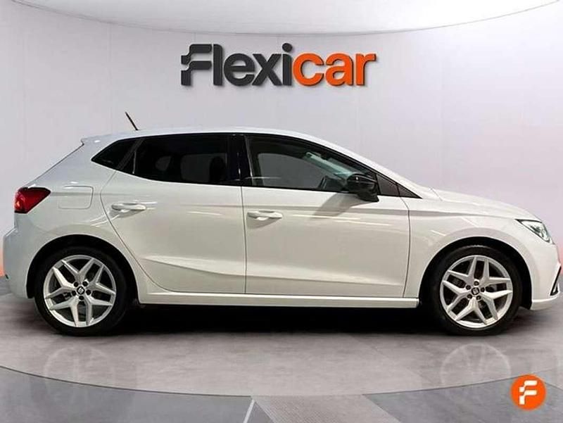 Usado Seat Ibiza FR 115 CV (84 kW) 2018 Blanco Utilitario