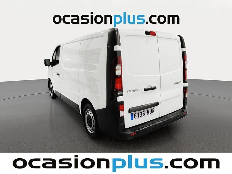 Usado Renault Trafic 131 CV (96 kW) 2023 Blanco Monovolumen
