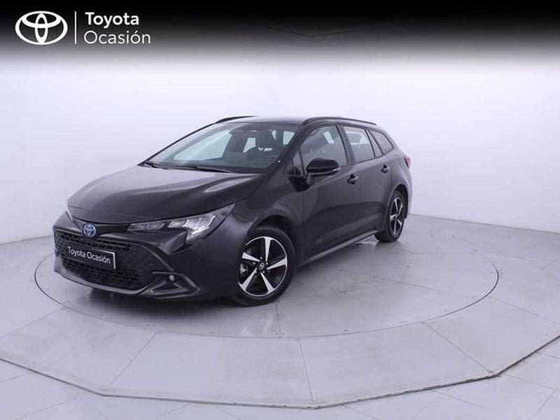Usado Toyota Corolla Active 140 CV (102 kW) 2025 Negro Familiar