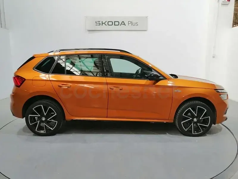 Usado Skoda Kamiq Monte Carlo 110 CV (80 kW) 2022 Naranja SUV