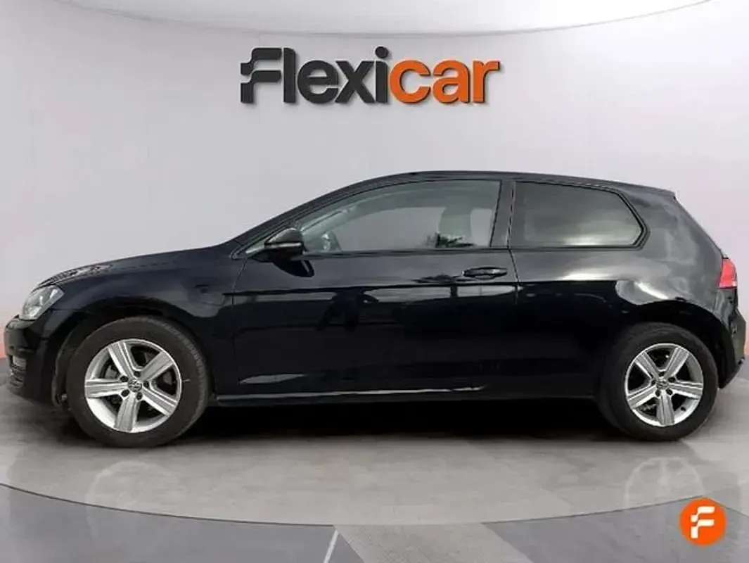 Usado VW Golf VII Advance 116 CV (85 kW) 2017 Negro Utilitario