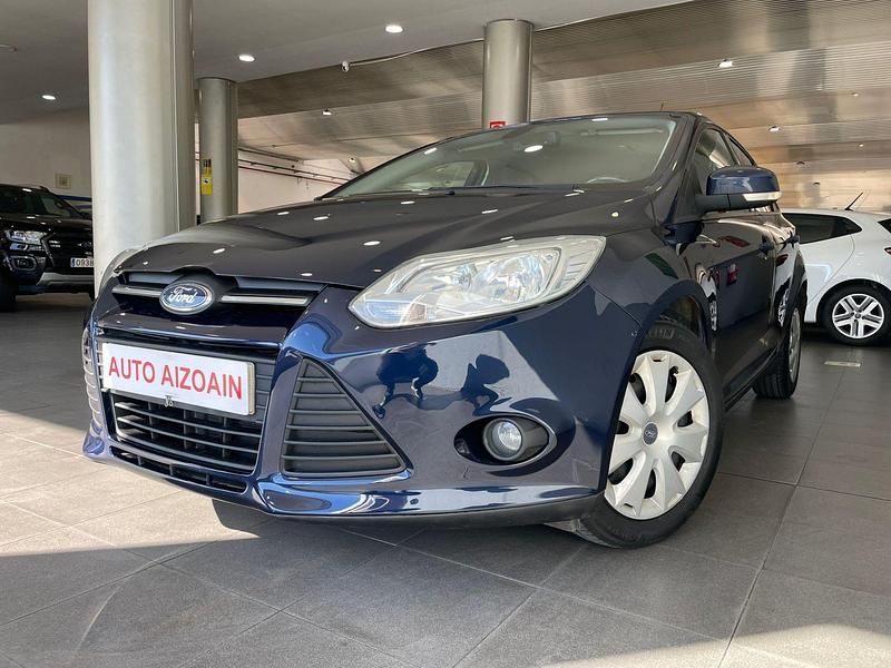 Azul Usado 2012 Ford Focus Sport Berlina | 6500 € (Precio justo) - Imagen 1/4