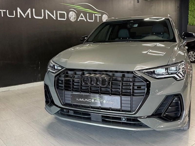 Usado Audi Q3 S-Line 150 CV (110 kW) 2022 Gris / plata SUV