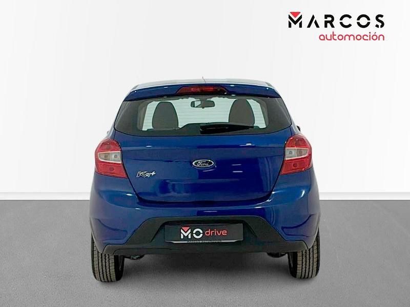 Usado Ford Ka 70 CV (51 kW) 2017 Azul Berlina