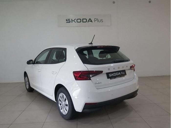 Usado Skoda Fabia 80 CV (58 kW) 2024 Blanco Utilitario