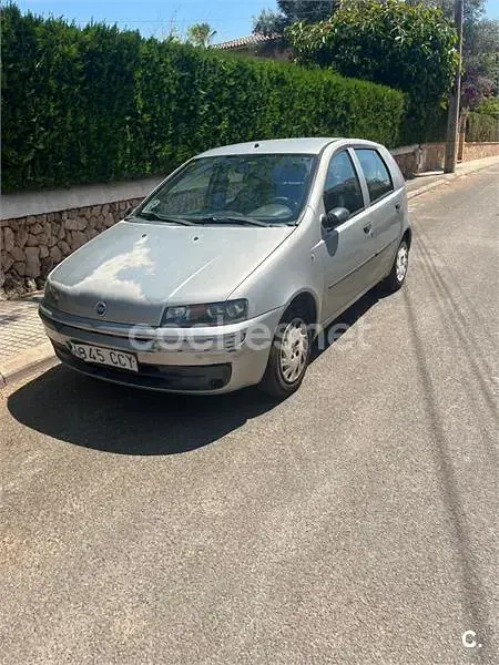 Usado Fiat Punto Classica 60 CV (44 kW) 2007 Gris / plata Utilitario