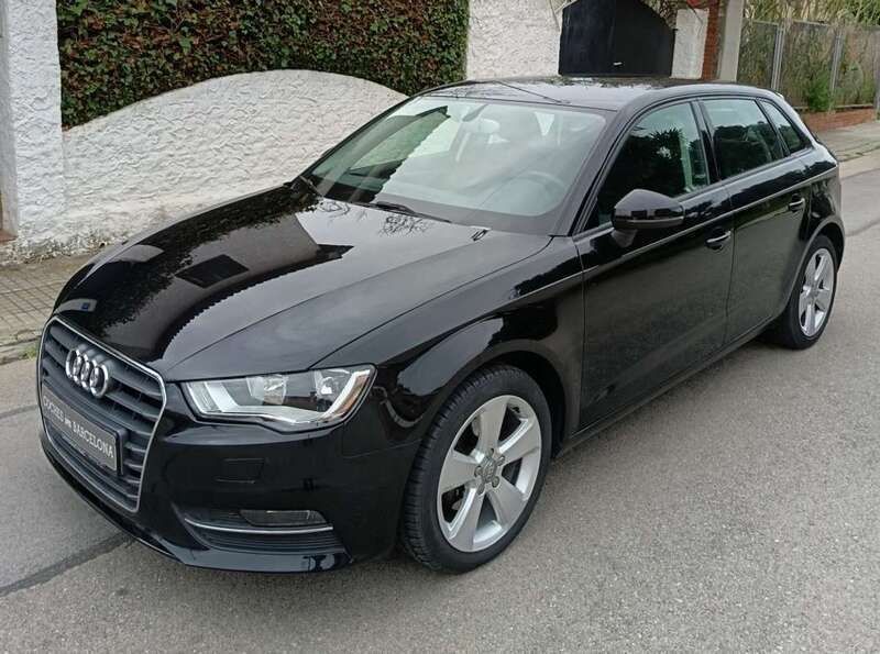 Negro Usado 2014 Audi A3 Ambiente Berlina | 11.900 € (Buen precio) - Imagen 1/4