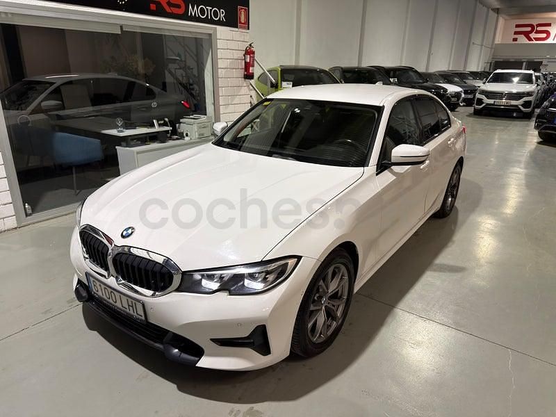 Usado BMW 318 Sport Line 150 CV (110 kW) 2020 Blanco Berlina