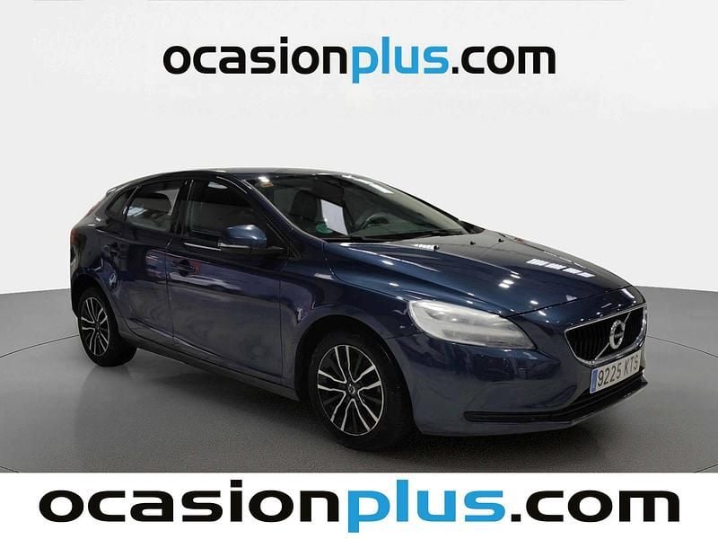Usado Volvo V40 Momentum 122 CV (89 kW) 2019 Azul Utilitario