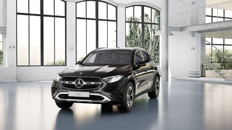 Negro Nuevo 2025 Mercedes GLC300e | 65.300 € - Imagen 1/4