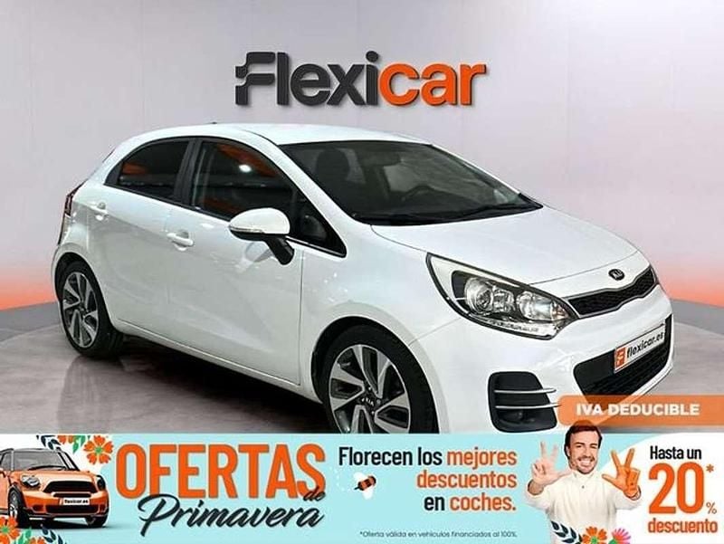 Usado Kia Rio 84 CV (61 kW) 2017 Blanco Utilitario