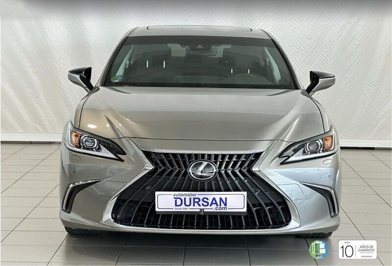Usado Lexus ES300H 218 CV (160 kW) 2023 Gris Berlina