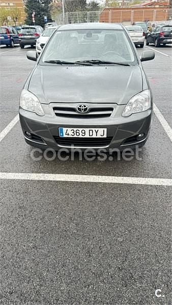 Usado Toyota Corolla Terra 116 CV (85 kW) 2006 Verde Berlina