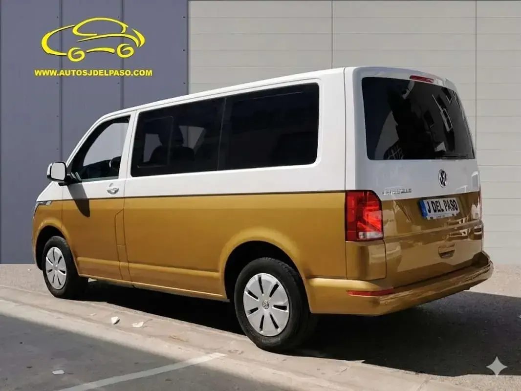 Usado VW Caravelle 110 CV (80 kW) 2022 Blanco Van