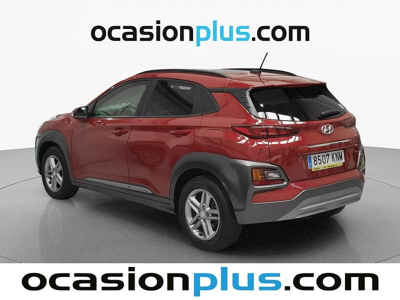 Usado Hyundai Kona 120 CV (88 kW) 2018 Rojo SUV