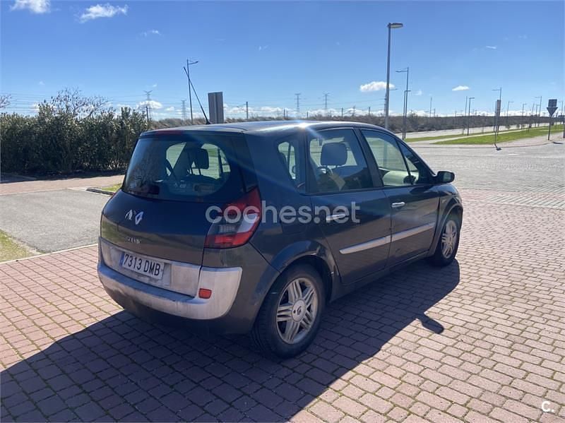 Usado Renault Scénic II Dynamique 120 CV (88 kW) 2005 Negro Monovolumen
