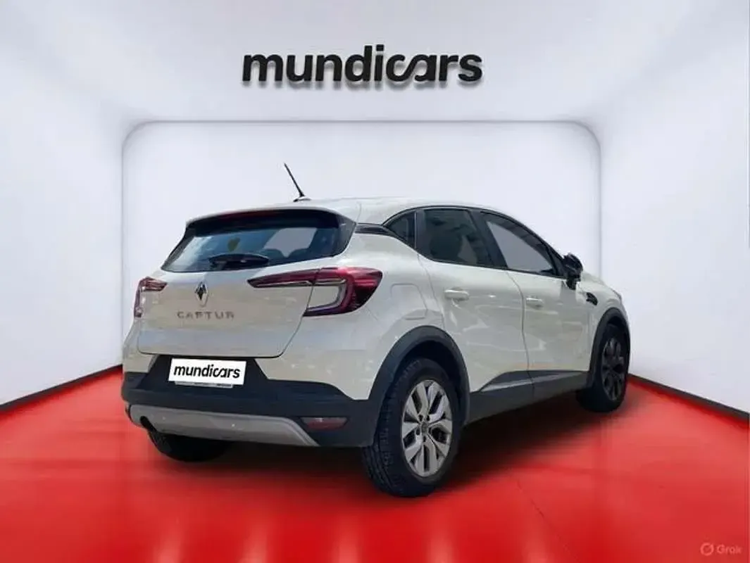 Usado Renault Captur Zen 95 CV (69 kW) 2020 Blanco SUV
