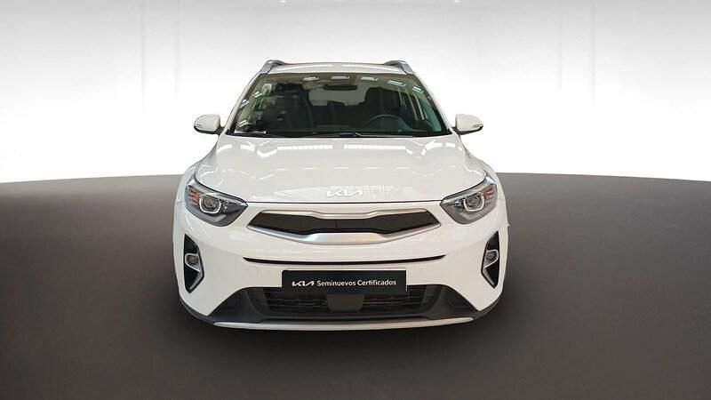 Usado Kia Stonic 100 CV (73 kW) 2023 Blanco SUV