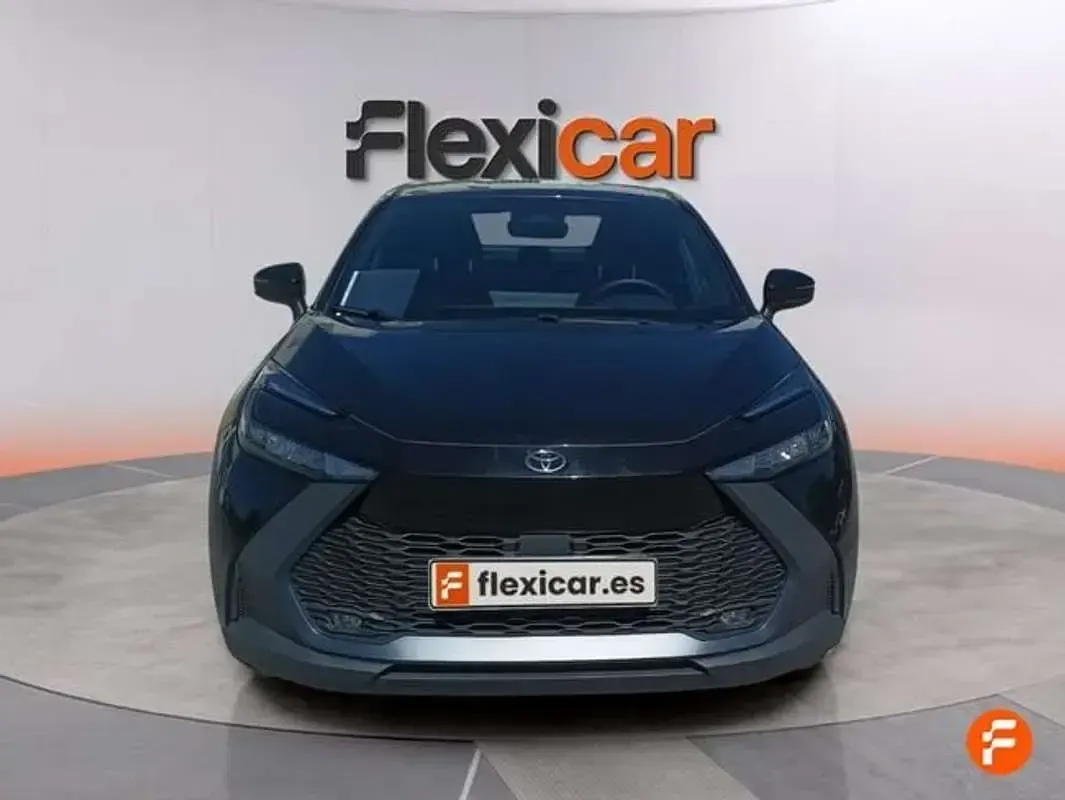 Usado Toyota C-HR Active 140 CV (102 kW) 2024 Negro SUV