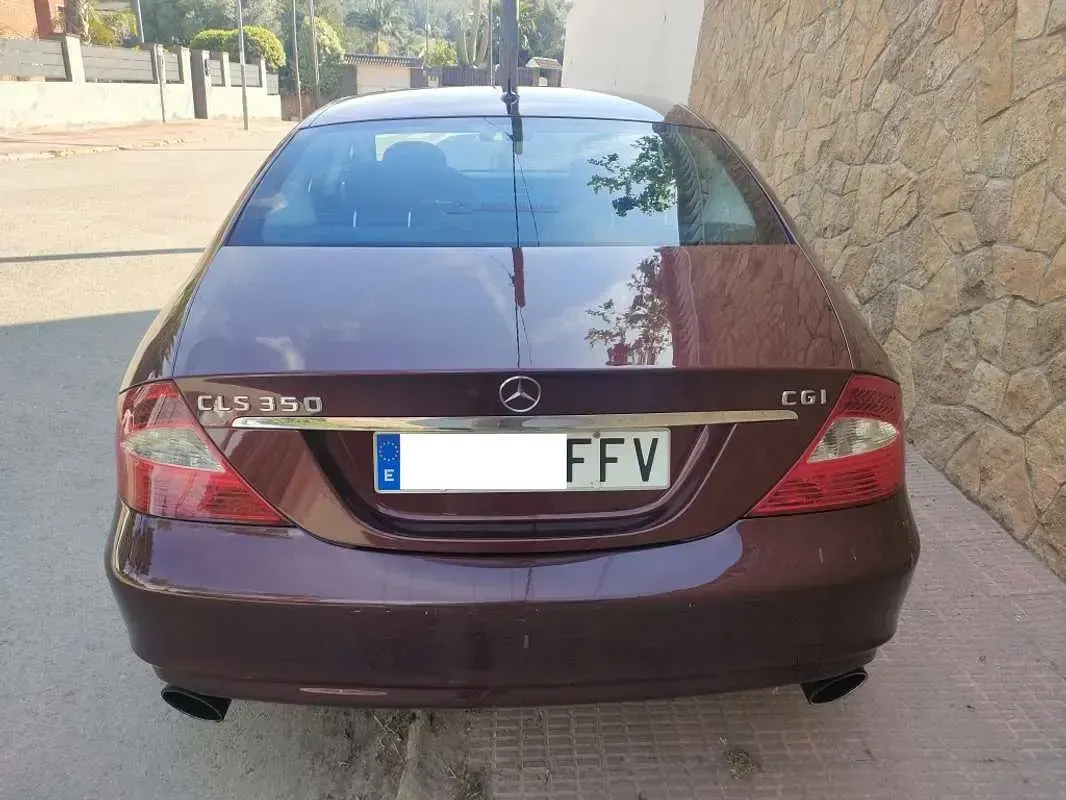 Usado Mercedes CLS350 292 CV (214 kW) 2006 Burdeos Coupe