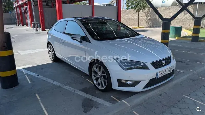 Usado Seat Leon SC FR 150 CV (110 kW) 2013 Blanco Utilitario