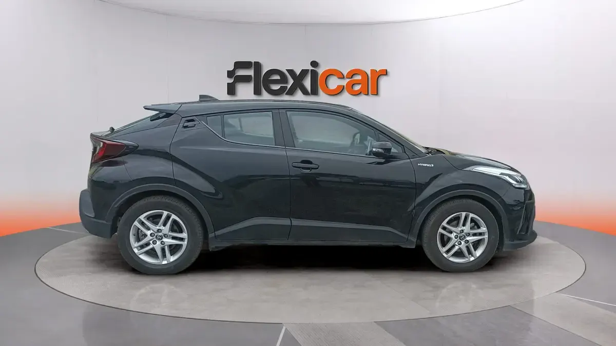 Używany Toyota C-HR Active 122 KM (89 kW) 2021 Czarny SUV