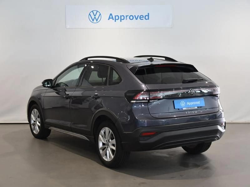 Usado VW Taigo Life 110 CV (80 kW) 2022 Gris/plata SUV