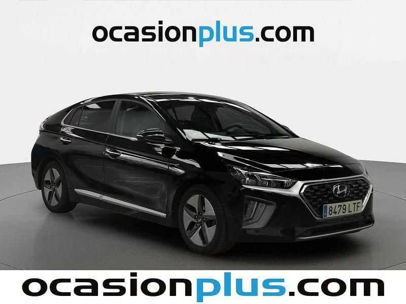 Usado Hyundai Ioniq 141 CV (103 kW) 2021 Negro Utilitario