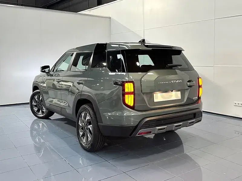 Nuevo KGM Torres EVX 2026 Eléctrico SUV