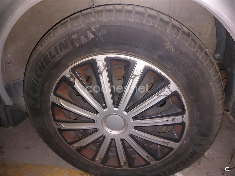 Usado Opel Astra Club 84 CV (61 kW) 2003 Gris / plata Berlina