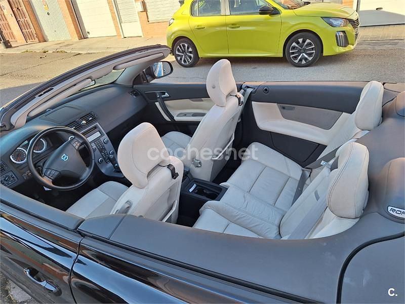 Usado Volvo C70 Momentum 150 CV (110 kW) 2011 Negro Descapotable