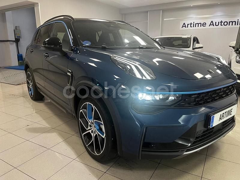 Azul Usado 2024 Lynk & Co 01 SUV | 28.800 € (Un poco caro) - Imagen 1/4