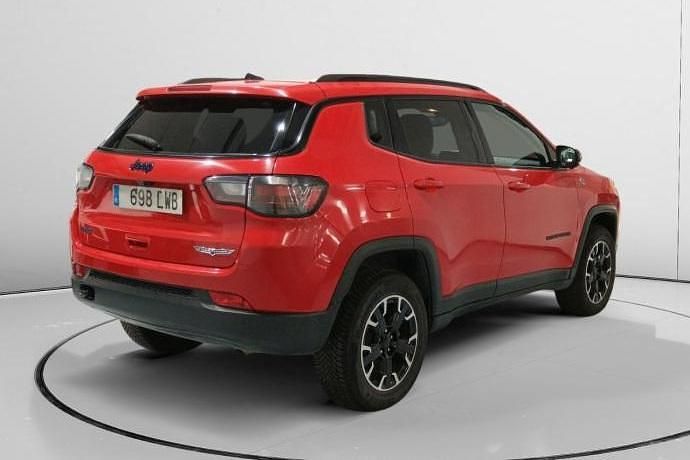 Usado Jeep Compass Trailhawk 240 CV (176 kW) 2022 SUV