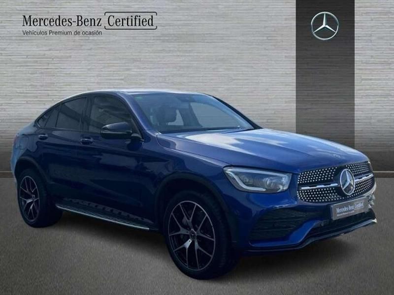 Usado Mercedes GLC300e 317 CV (233 kW) 2021 Azul Coupe