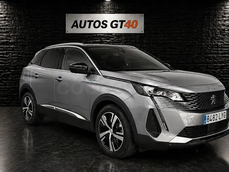 Usado Peugeot 3008 GT 300 CV (220 kW) 2022 Gris / plata SUV