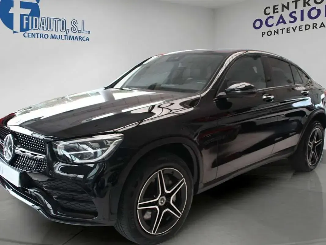 Usado Mercedes GLC350 320 CV (235 kW) 2021 Negro SUV