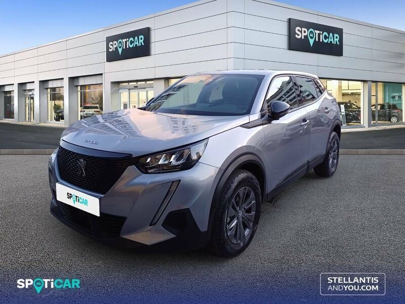 Gris Usado 2023 Peugeot 2008 Active SUV | 21.395 € (Un poco caro) - Imagen 1/4