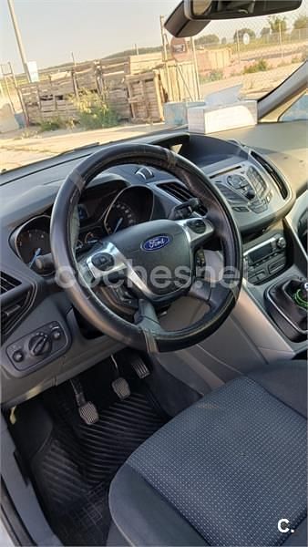 Usado Ford Grand C-Max Titanium 115 CV (84 kW) 2010 Gris / plata Monovolumen
