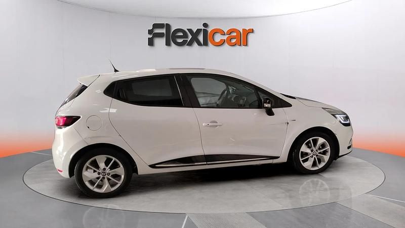 Usado Renault Clio IV Life 75 CV (55 kW) 2017 Blanco Utilitario