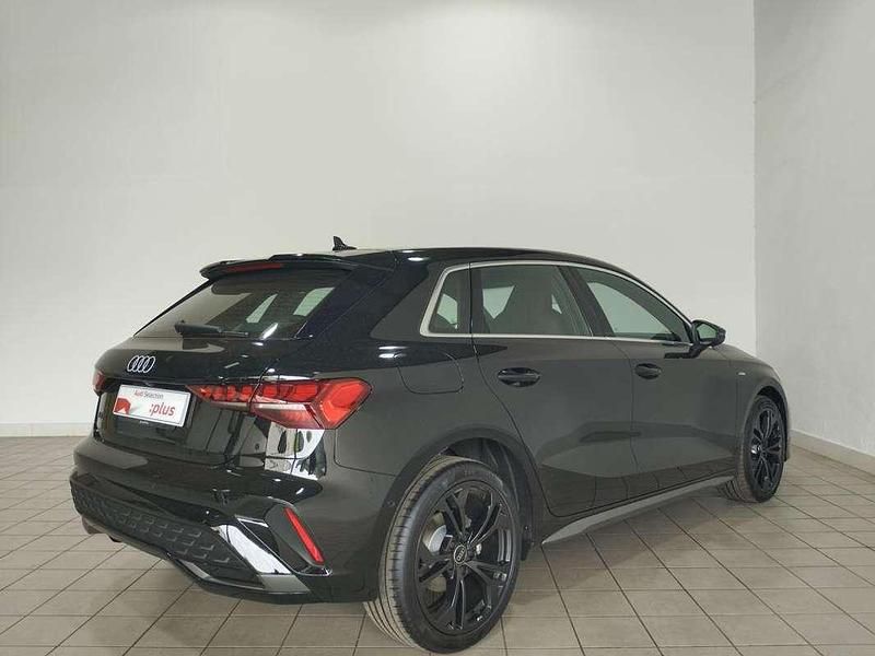Usado Audi A3 Sportback e-tron 204 CV (150 kW) 2025 Negro Utilitario