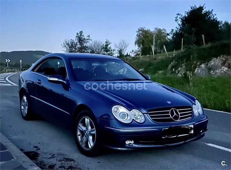 Usado Mercedes CLK200 Avantgarde 163 CV (119 kW) 2005 Azul Coupe