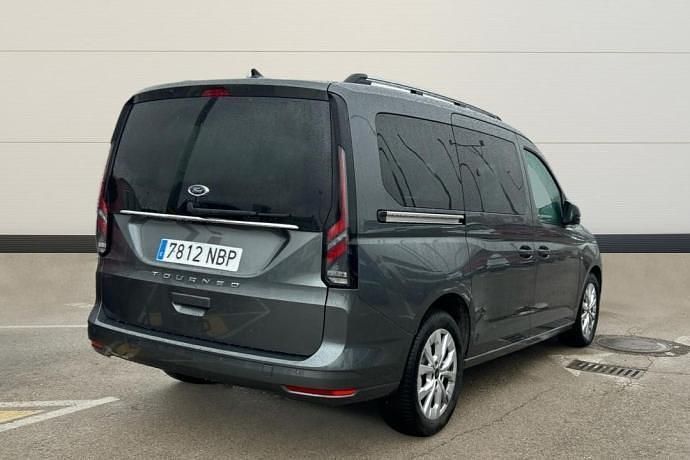 Usado Ford Tourneo Titanium 122 CV (89 kW) 2025