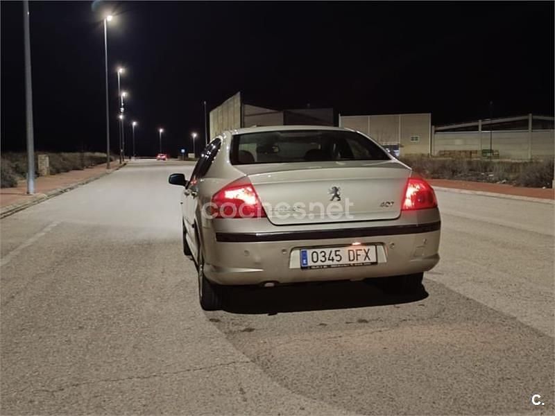 Usado Peugeot 407 136 CV (100 kW) 2005 Beige Berlina
